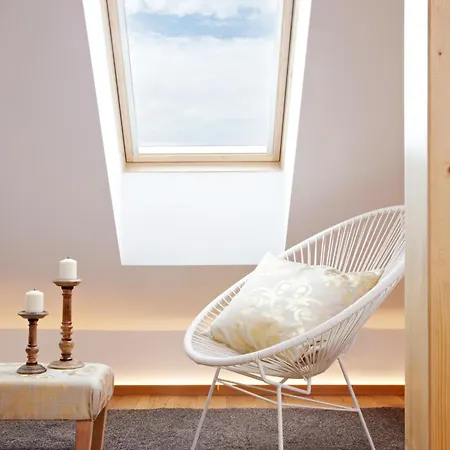 Königsschlaf No7 - Dachwohnung Mit Galerie Im Herzen Von Konstanz