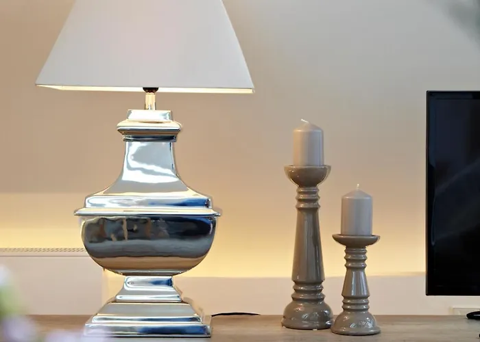 Koenigsschlaf No7 - Dachwohnung Mit Galerie Im Herzen Von *