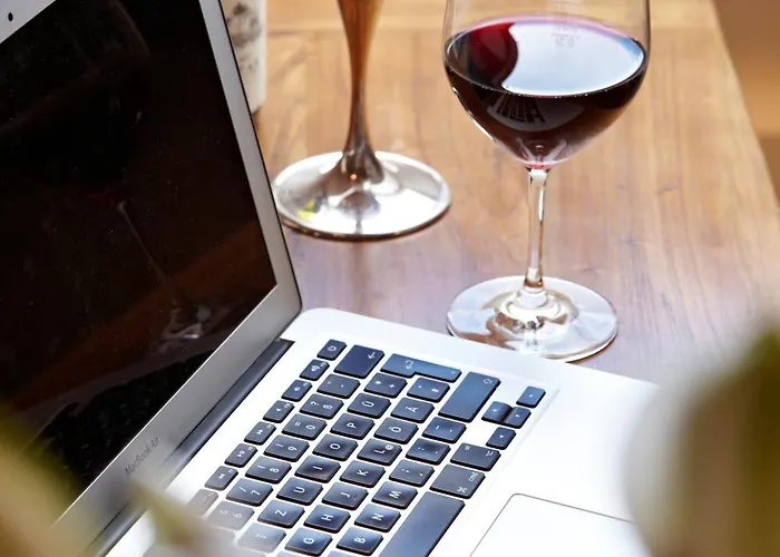 דירה Koenigsschlaf No7 - Dachwohnung Mit Galerie Im Herzen Von קונסטנץ